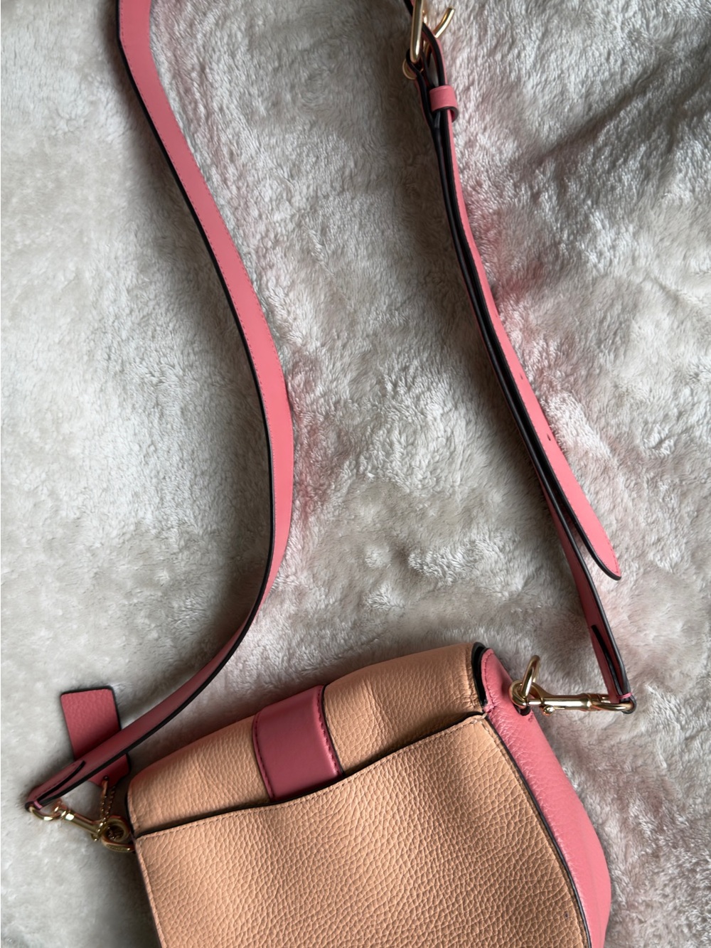 Authentic Coach Georgie Saddle Bag In Colorblock Faded Blush Taffy -model C8296 - Picture 13 of 16
